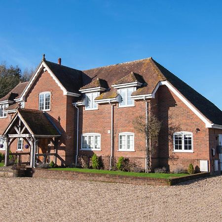 Langford Farmhouse - New Forest National Park Luxury 4Bd, Hot Tub, Cinema, 10 Acres Bartley Dış mekan fotoğraf