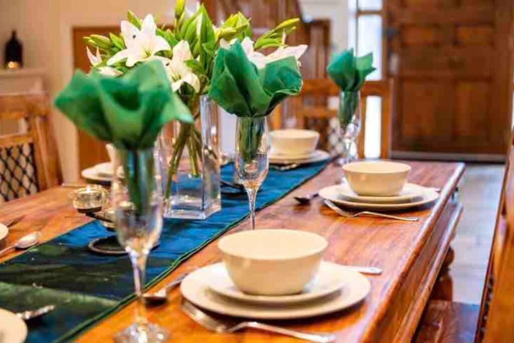 Langford Farmhouse - New Forest National Park Luxury 4Bd, Hot Tub, Cinema, 10 Acres Bartley Dış mekan fotoğraf